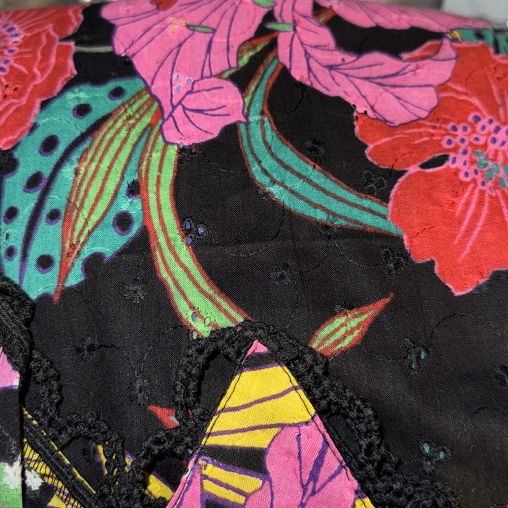 GRAVER Susan Graver Petite‎ Printed Eyelet Asymmetric Hem Dress - Picture 3 of 4